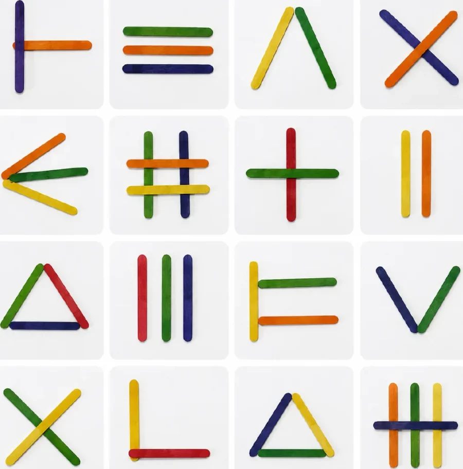 Tarjetas con figuras hechas con palitos de colores